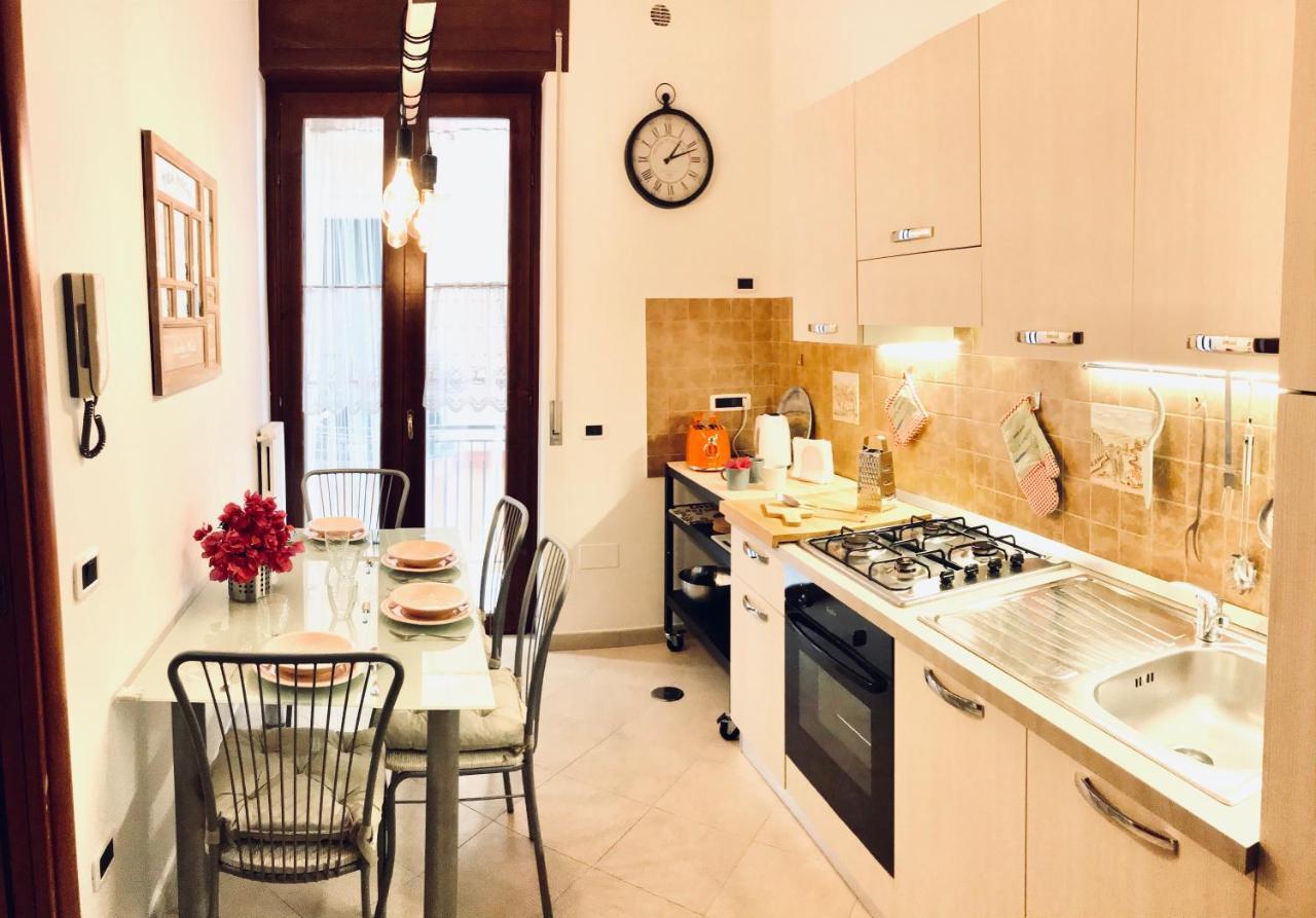 Salerno Historic Center Lovely Flat Exterior photo